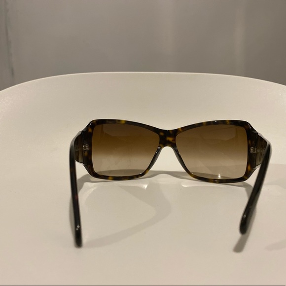PRADA Cateye sunglasses - Picture 2 of 7